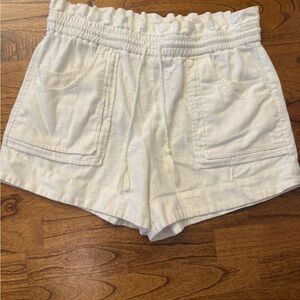 House of Harlow 1960 White High-Waist Drawstring Linen Shorts